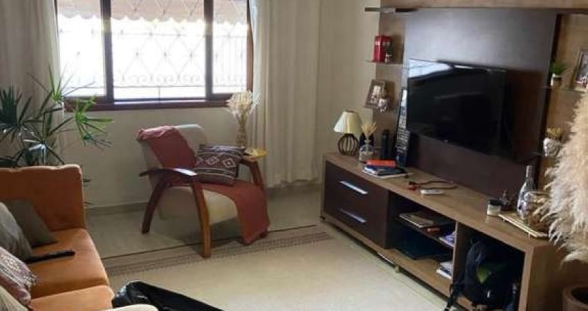 Casa para Venda em Taubaté, Vila São José, 3 dormitórios, 2 suítes, 3 banheiros, 2 vagas
