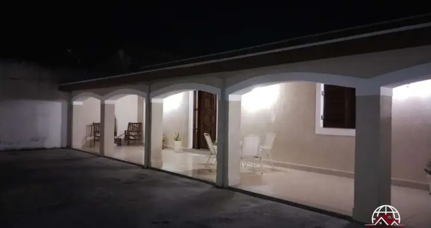 Casa para Venda em Tremembé, Centro, 3 dormitórios, 1 suíte, 2 banheiros, 2 vagas