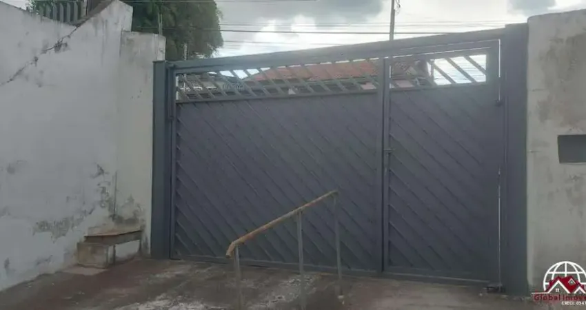 Casa para Venda em Taubaté, Jardim América, 2 dormitórios, 1 banheiro, 1 vaga