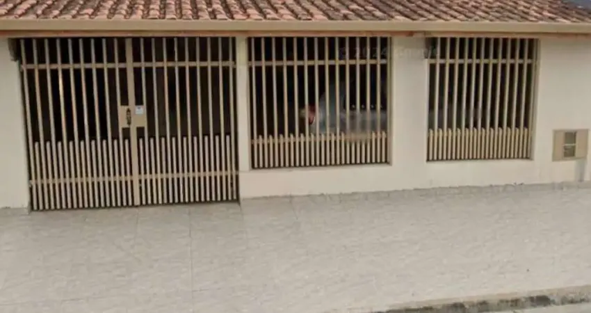Casa para Venda em Taubaté, Vila dos Comerciários I, 3 dormitórios, 1 banheiro, 2 vagas