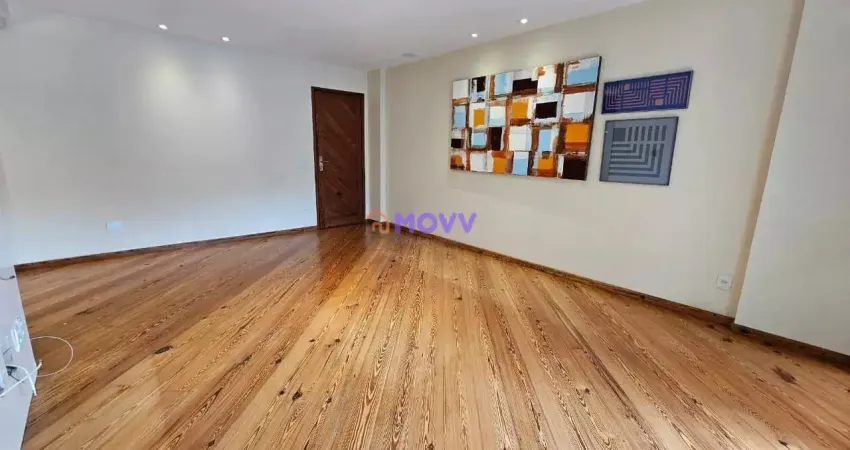 Apartamento reformado com 3 quartos, 2 vagas e varanda em todos os ambientes!