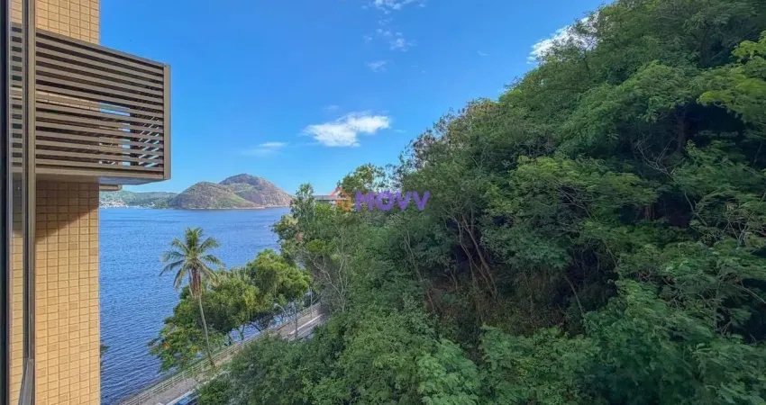 Apartamento amplo com 2 dormitórios, sendo 1 suíte, vista mar parcial !