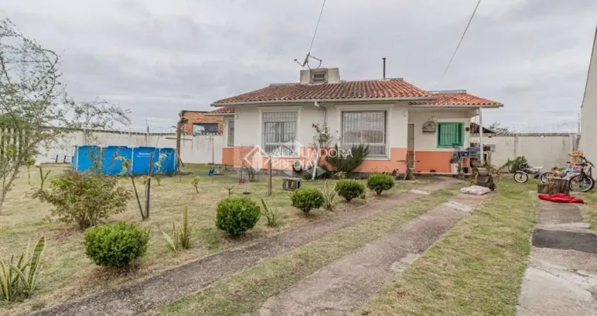 Casa em condomínio fechado com 2 quartos à venda na Estrada Costa Gama, 5124, Restinga, Porto Alegre