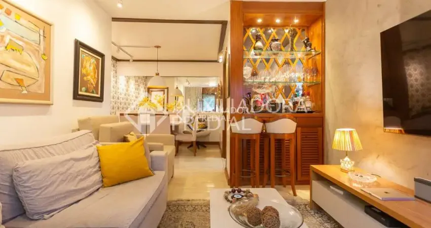 Apartamento com 3 quartos à venda na Avenida Coronel Lucas de Oliveira, 1500, Petrópolis, Porto Alegre