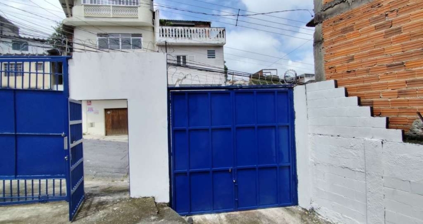 Galpão de 440 m² no Parque Peruche!