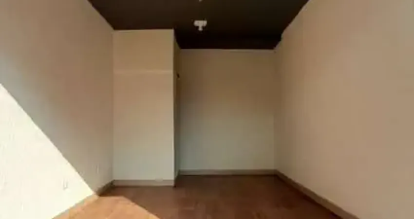 Salãoem ótimo estado todo reformado para locação na Av Casa Verde!