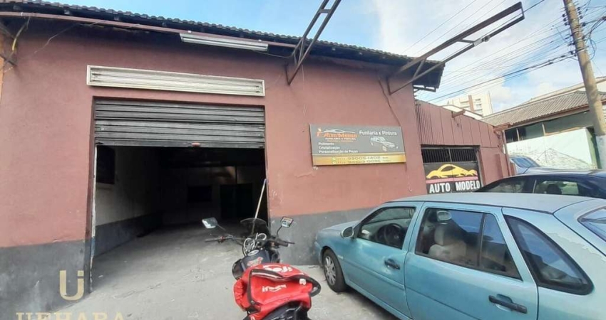 Salão comercial de 150 m² próximo da Av Engenheiro Caetano Álvares.