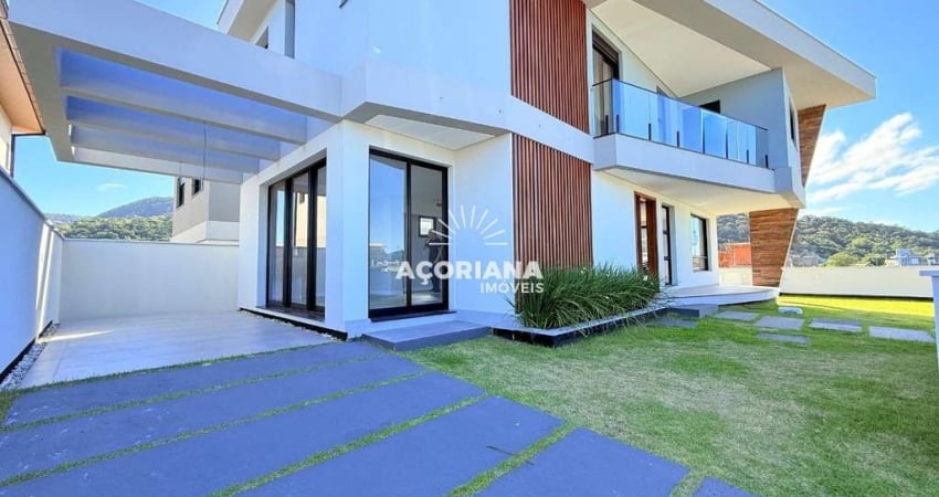 Linda casa individual em loteamento