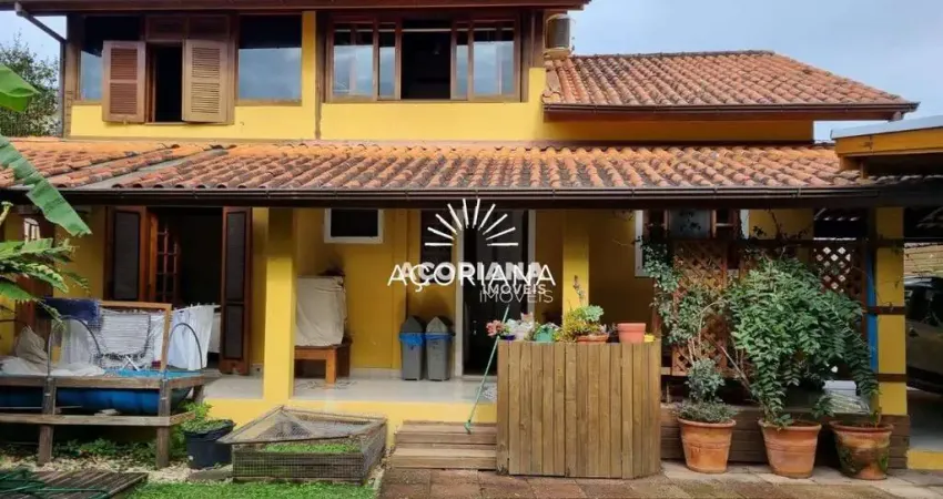 Casa com 4 quartos à venda na Servidão José Bernardino Chagas, 244, Rio Tavares, Florianópolis