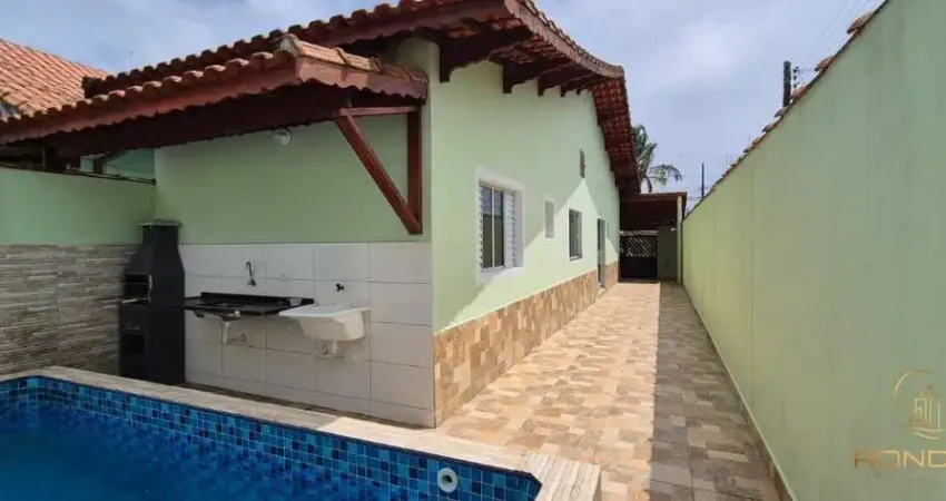 Casa a venda de 2 dormitórios na Jussara em Mongaguá