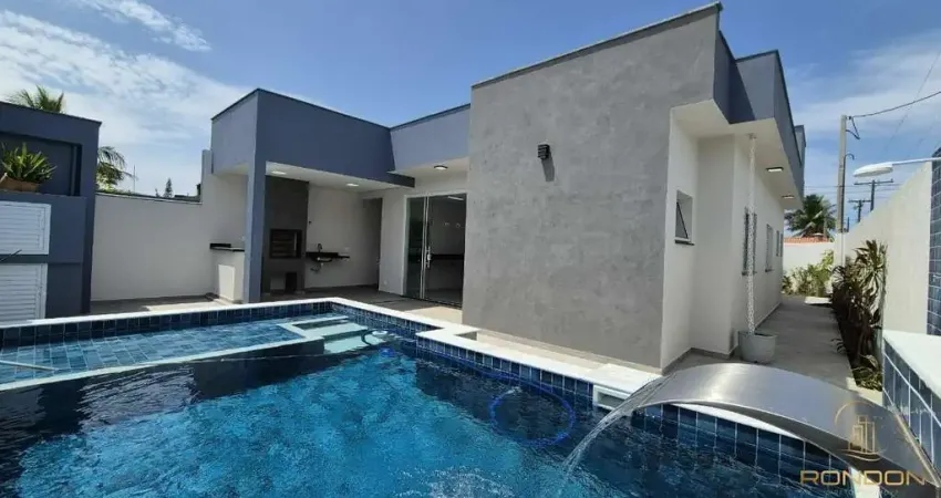 Casa com 3 dormitórios, sendo 3 suítes no Tupy em itanhaém / SP