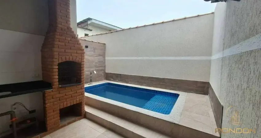 Casa com 3 dormitórios, sendo 1 suíte no Corumbá em Itanhaém / SP