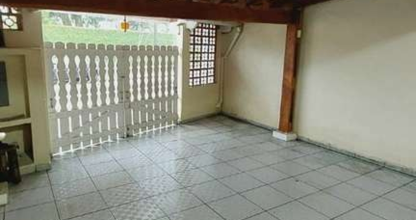 Casa com 2 dormitórios sendo 1 suíte no Belas Artes em Itanhaém / SP