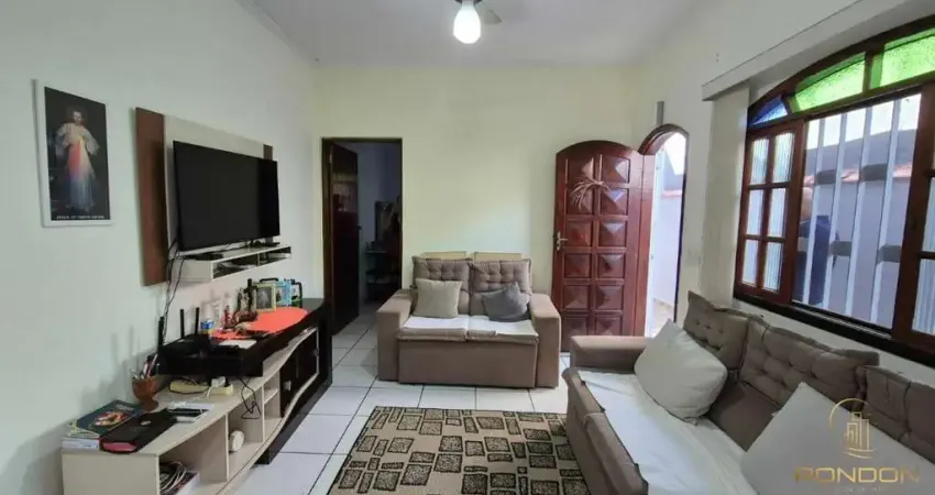 Casa com 2 dormitórios, no Nova Itanhaém em Itanhaém, SP.