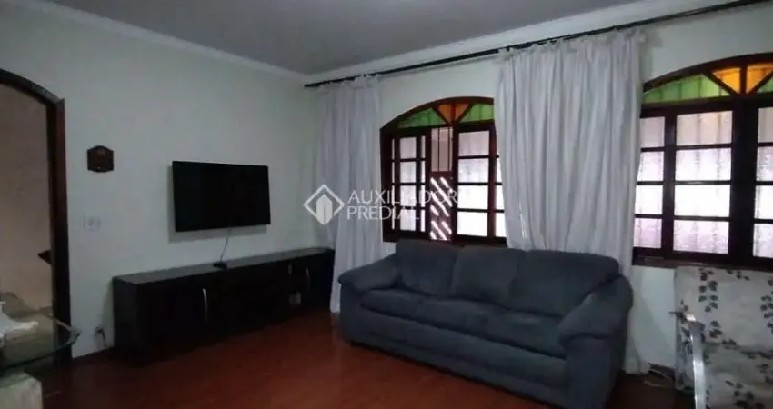 Casa com 3 quartos à venda na Araci, 59, Independência, São Bernardo do Campo