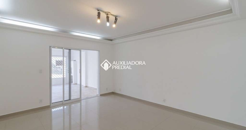 Casa com 3 quartos à venda na Rua Raymundo Cirino, 254, Planalto, São Bernardo do Campo