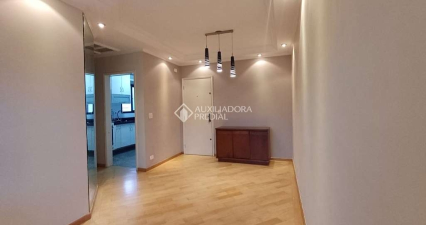 Apartamento com 3 quartos para alugar na Rua Esther Maccagnan Mancuso, 94, Nova Petrópolis, São Bernardo do Campo