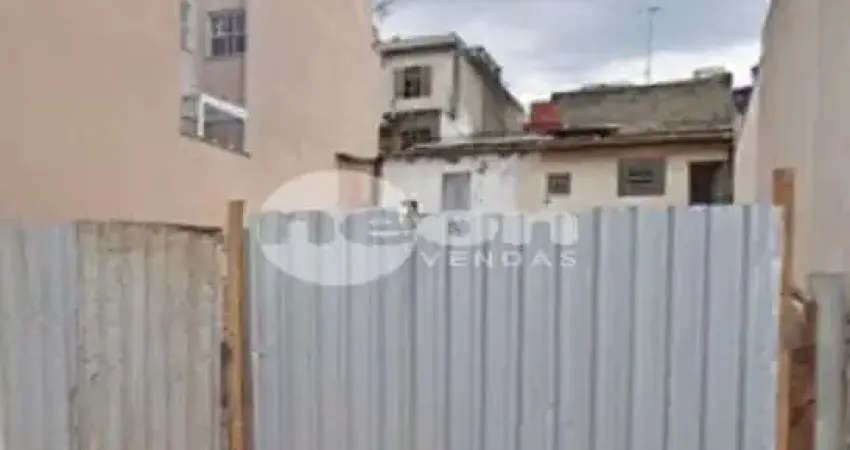 Terreno em condomínio fechado à venda na Rua Amarílis, 179, Vila Cecília Maria, Santo André