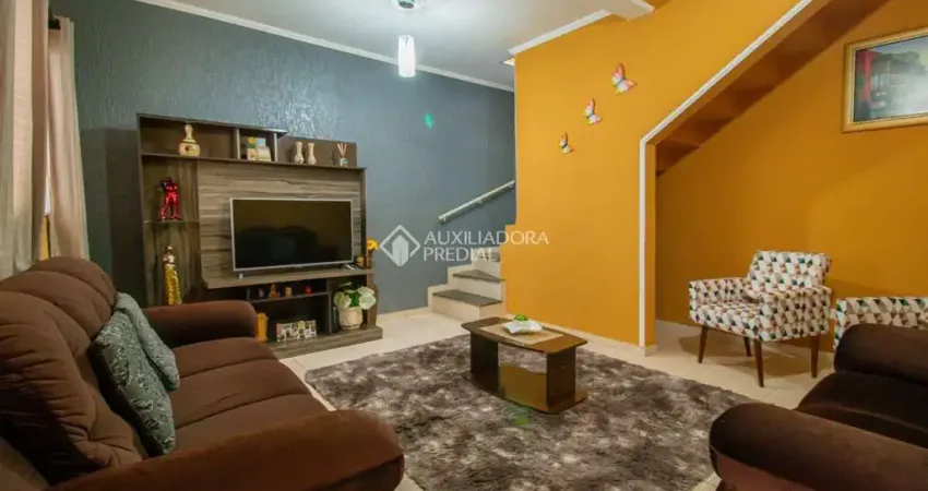 Casa com 2 quartos à venda na Grécia, 60, Taboão, Diadema