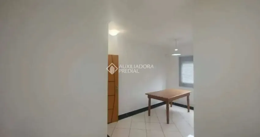 Casa com 2 quartos à venda na Rua Piraquara, 65, Vila Floresta, Santo André