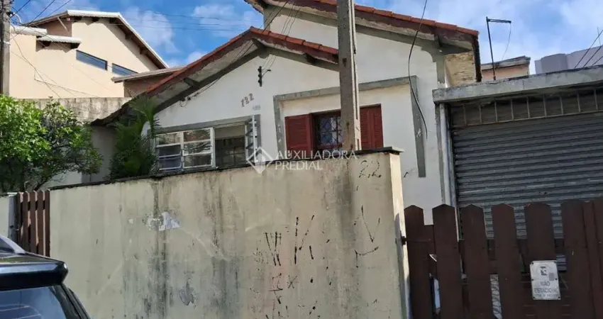 Terreno à venda na Avenida Clodoaldo Portugal Caribe, 28, Vila Assis Brasil, Mauá
