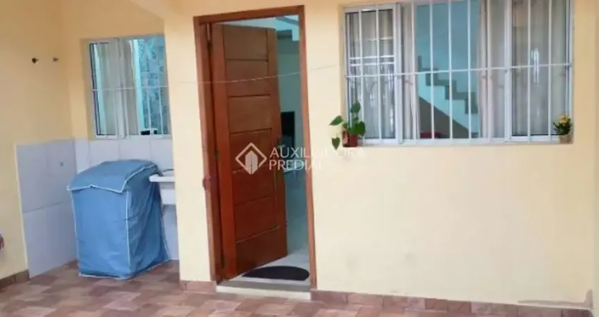 Casa com 2 quartos à venda na Rua Beirute, 52, Jardim das Maravilhas, Santo André