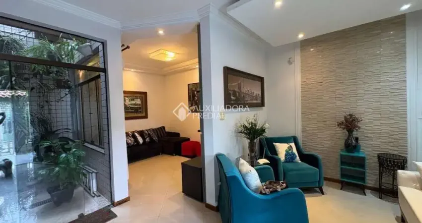 Casa com 3 quartos à venda na Rua Leonilda, 30, Vila Camilópolis, Santo André