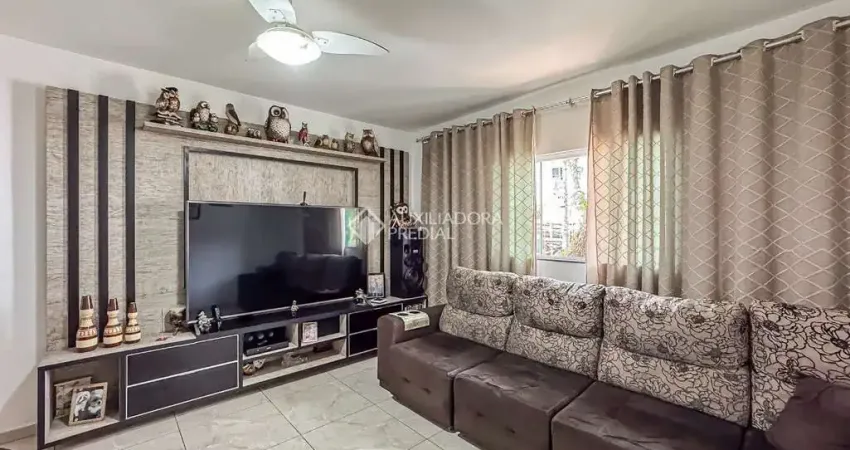 Casa com 3 quartos à venda na Rua Sidnei, 313, Utinga, Santo André