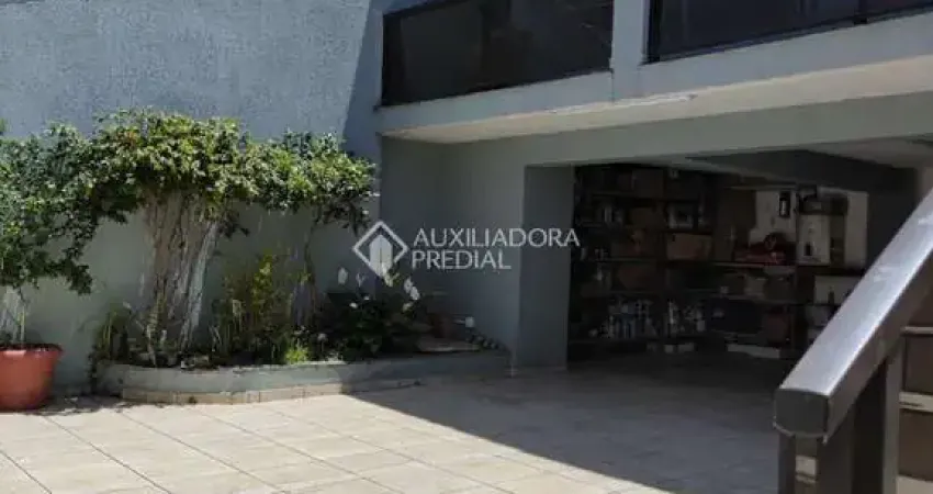 Casa com 4 quartos à venda na Rua Guaxinduva, 699, Parque Jaçatuba, Santo André