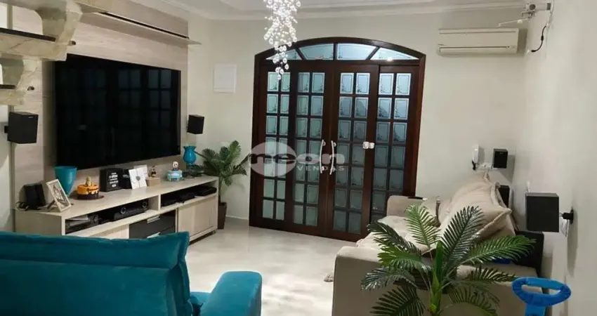 Casa em condomínio fechado com 3 quartos à venda na Avenida Joaquim Chavasco, 506, Jardim Mauá, Mauá