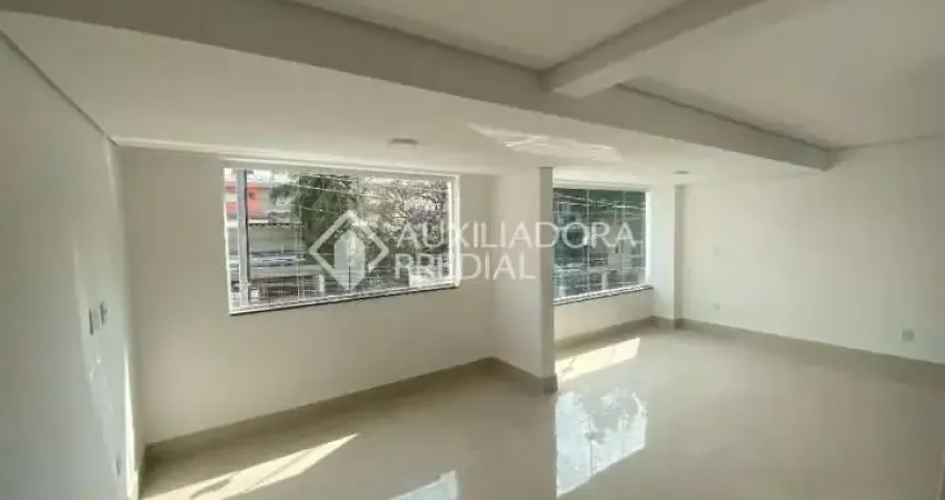 Casa em condomínio fechado com 3 quartos à venda na Rua dos Faveiros, 155, Vila Alpina, Santo André