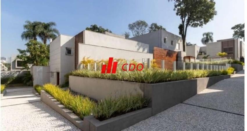 Zona sul casa de alto padrão a venda no condomínio Hípica Garden útil de 600 m² 3 suítes 4 salas,5 vagas