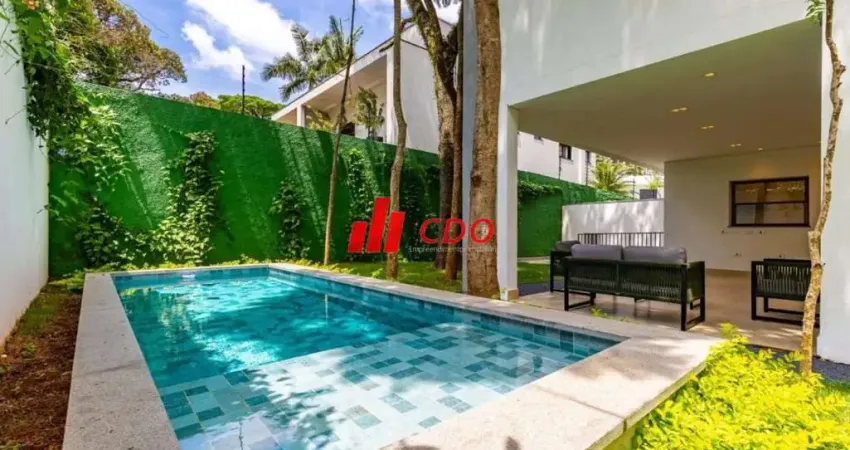 Casa de luxo em condomínio no Alto da Boa Vista: 4 suítes, 4 salas, 6 banheiros, piscina privativa,jardim,4 vagas cobertas, e 650,82m² de área