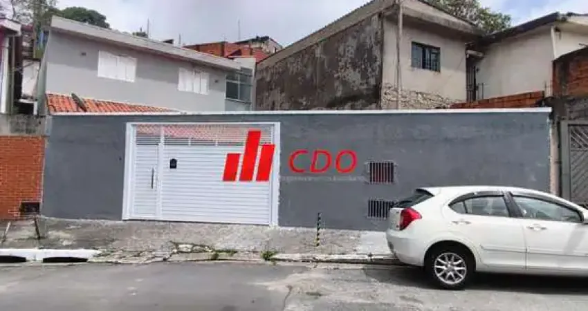 Sobrado a venda  e locação próximo metrô campo limpo jardim piracuama, com 3 dormitórios sendo 1 suíte,2 salas,4 vagas, útil de 130m²,terreno 260m²