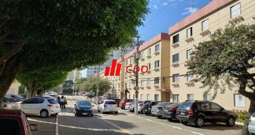 Apartamento à venda ao lado da estação do metrô C.Limpo:3 quartos, 2 salas, 2 banheiros, 1 vaga de garagem - 66,00 m² de área. Encontre seu novo lar!