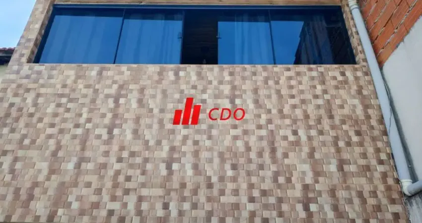 Imperdível sobrado à venda em São Paulo-SP, bairro Jardim Maria Virginia - 2 quartos, 2 salas, 2 banheiros, 1 vaga, 80m² vem conhecer.