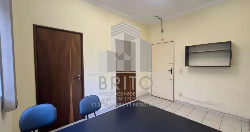 Excelente oportunidade: Sala comercial à venda em São Paulo-SP, bairro República, 3 salas, 1 banheiro, 100m² de área.