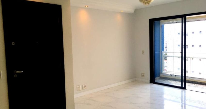 Apartamento em Santana 03 dormitórios, sendo 01 suíte e 02 vagas para locação, varanda fechada com vidros.