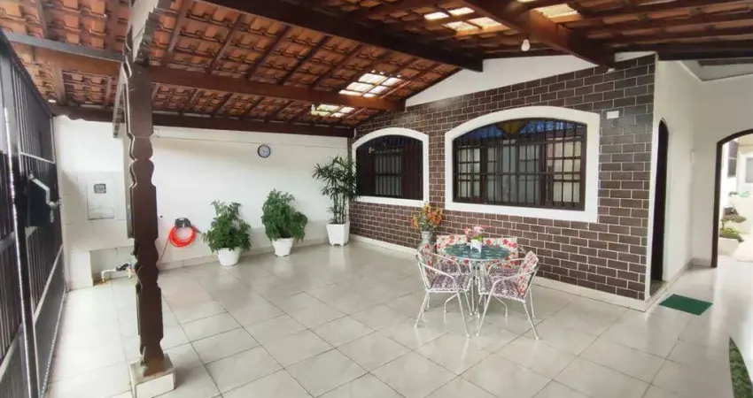 Casa com 2 quartos à venda no Boqueirão, Praia Grande
