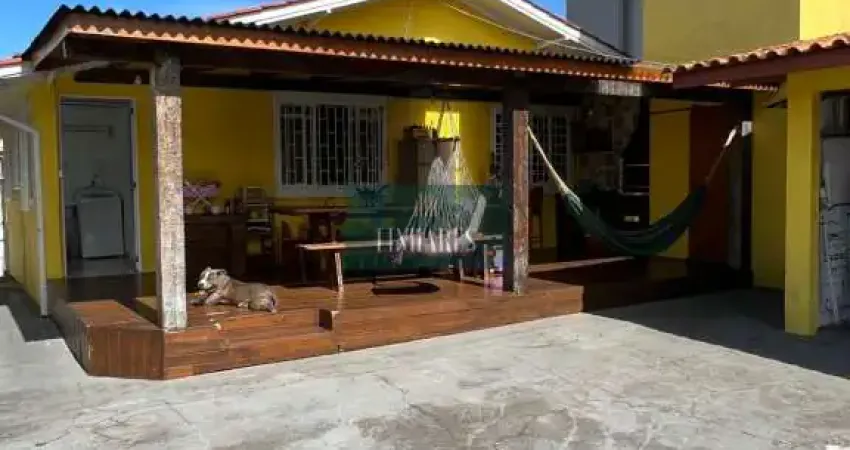 Casa com 3 quartos à venda no Coqueiros, Florianópolis 