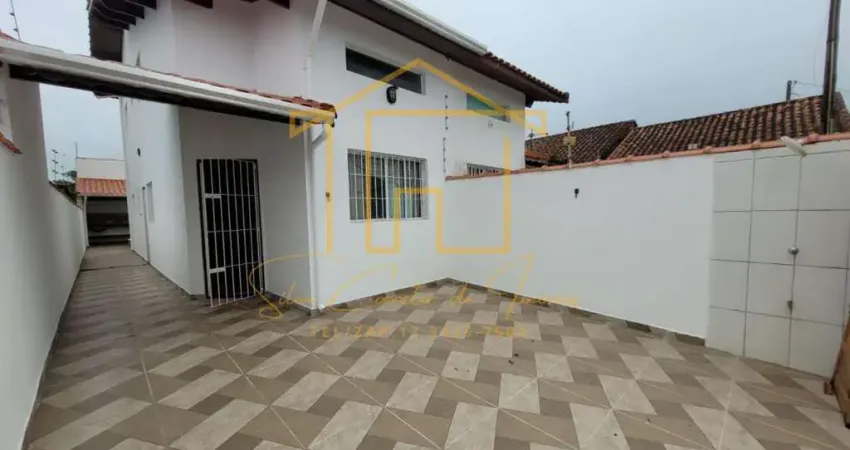 Sobrado para Venda em Itanhaém, Santa Julia, 2 dormitórios, 1 suíte, 2 banheiros, 2 vagas