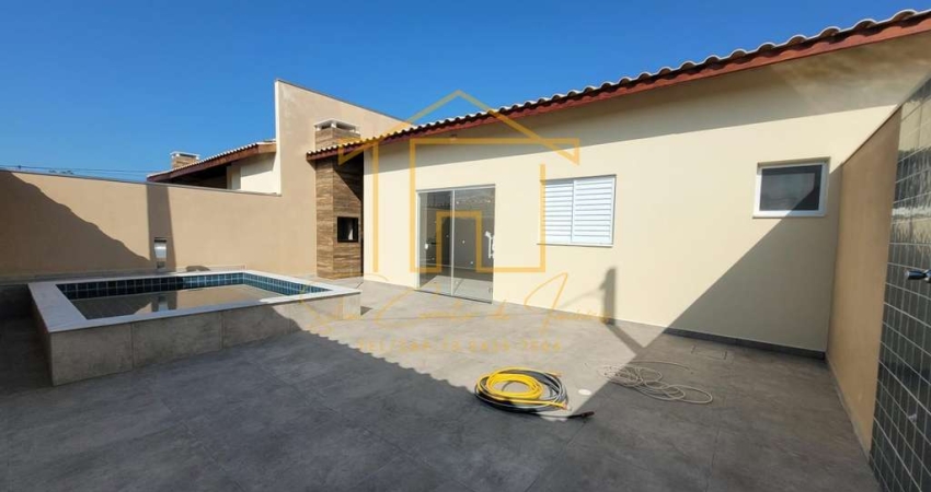 Casa para Venda em Itanhaém, Jardim Cibratel II, 2 dormitórios, 1 suíte, 2 banheiros, 2 vagas