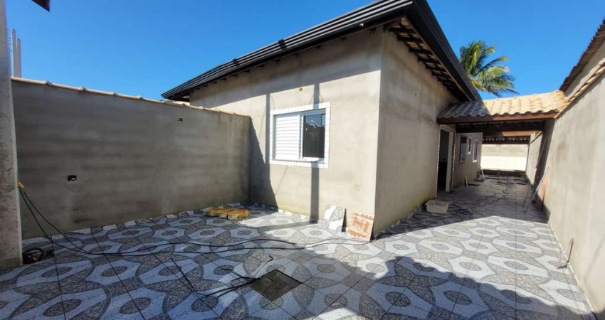 Casa para Venda em Itanhaém, Balneário Raul Cury, 2 dormitórios, 1 suíte, 3 banheiros, 5 vagas
