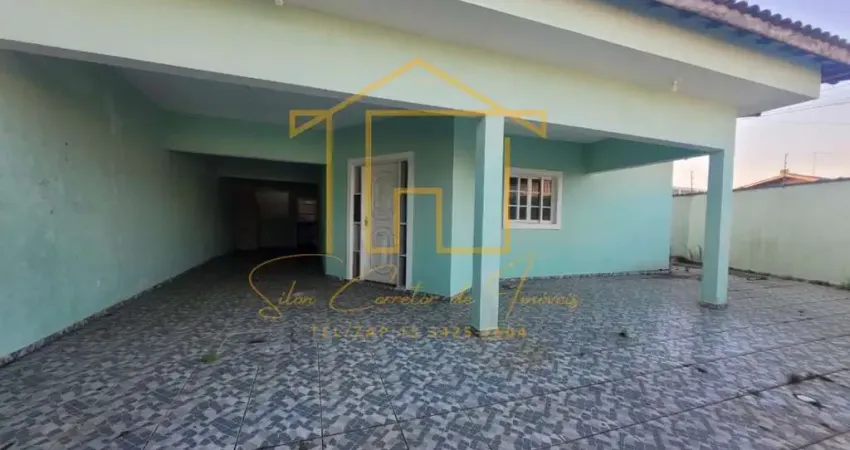 Casa para Venda em Itanhaém, Estância Balneário de Itanhaém, 2 dormitórios, 1 suíte, 2 banheiros, 5 vagas