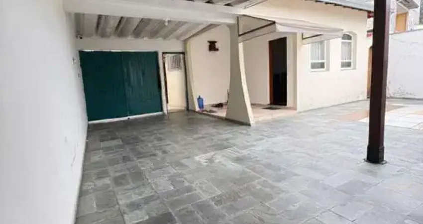 Casa comercial à venda no Centro, Mogi das Cruzes