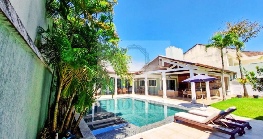 Casa Duplex à venda na Barra da Tijuca, Rio de Janeiro - Village Marapendi
