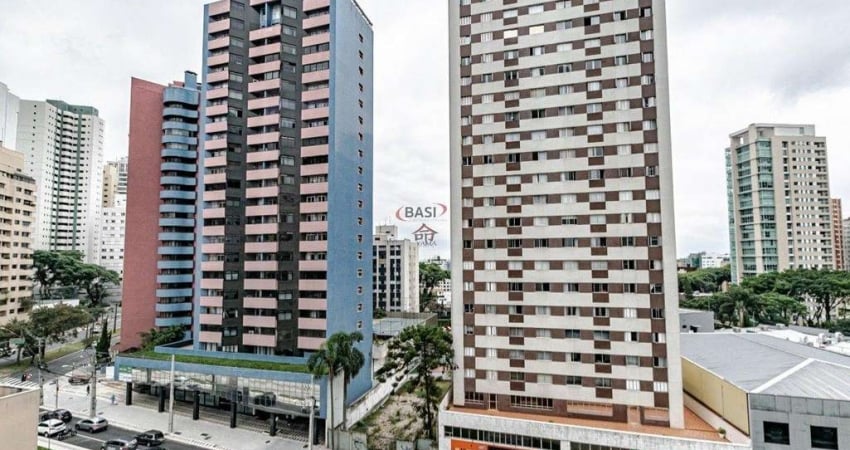 Sala comercial para alugar na Avenida República Argentina, 210, Água Verde, Curitiba