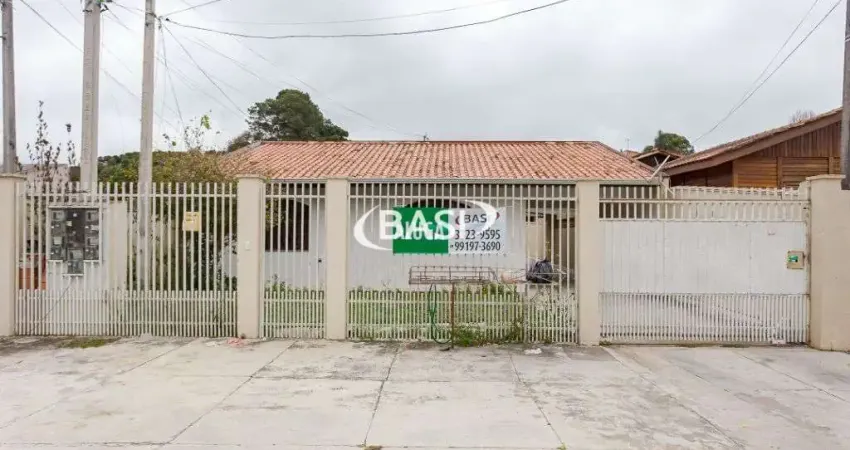 CASA DE 2 DORMITORIOS EM TERRENO COMPARTILHADO NO PORTAO