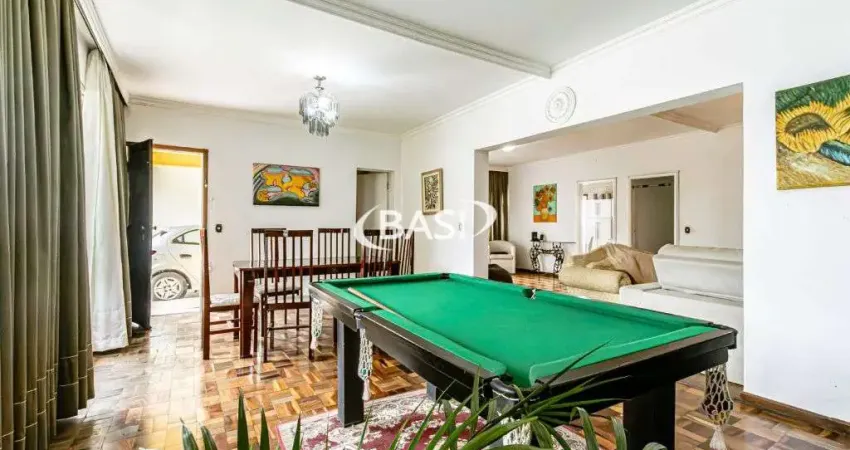 Casa terrea a Venda no Parolin com 4 quartos e 1 escritorio