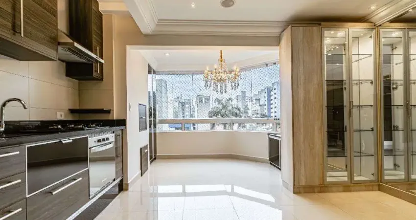 UM CHARME DE APARTAMENTO NO CHAMPAGNAT COM AR CONDICIONADO E DUAS VAGAS PARALELAS !!!!